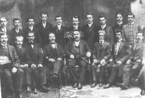 Alexander Glier mit seinen Mitarbeitern
